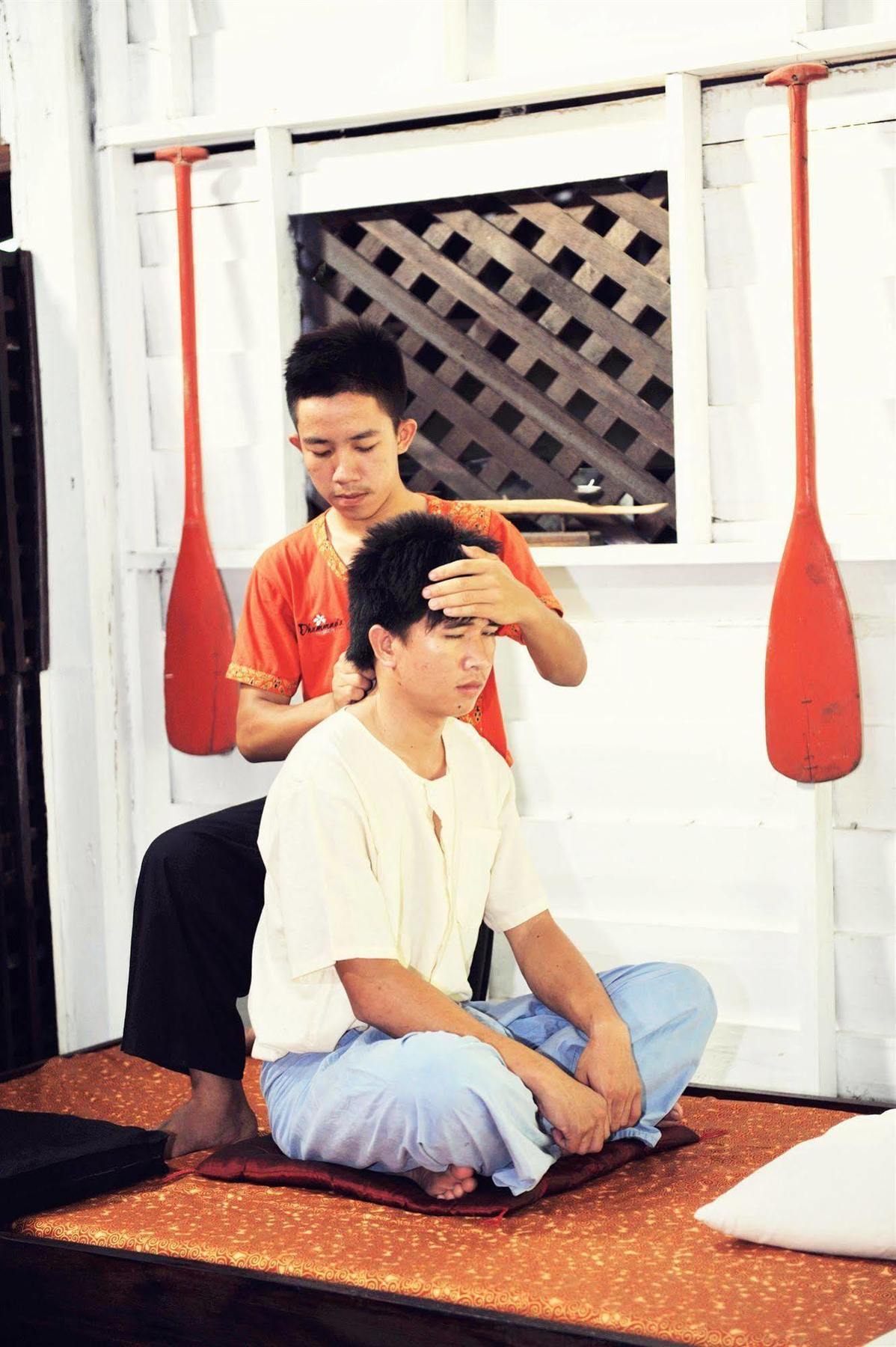 Luang Prabang Oasis Hotel מראה חיצוני תמונה