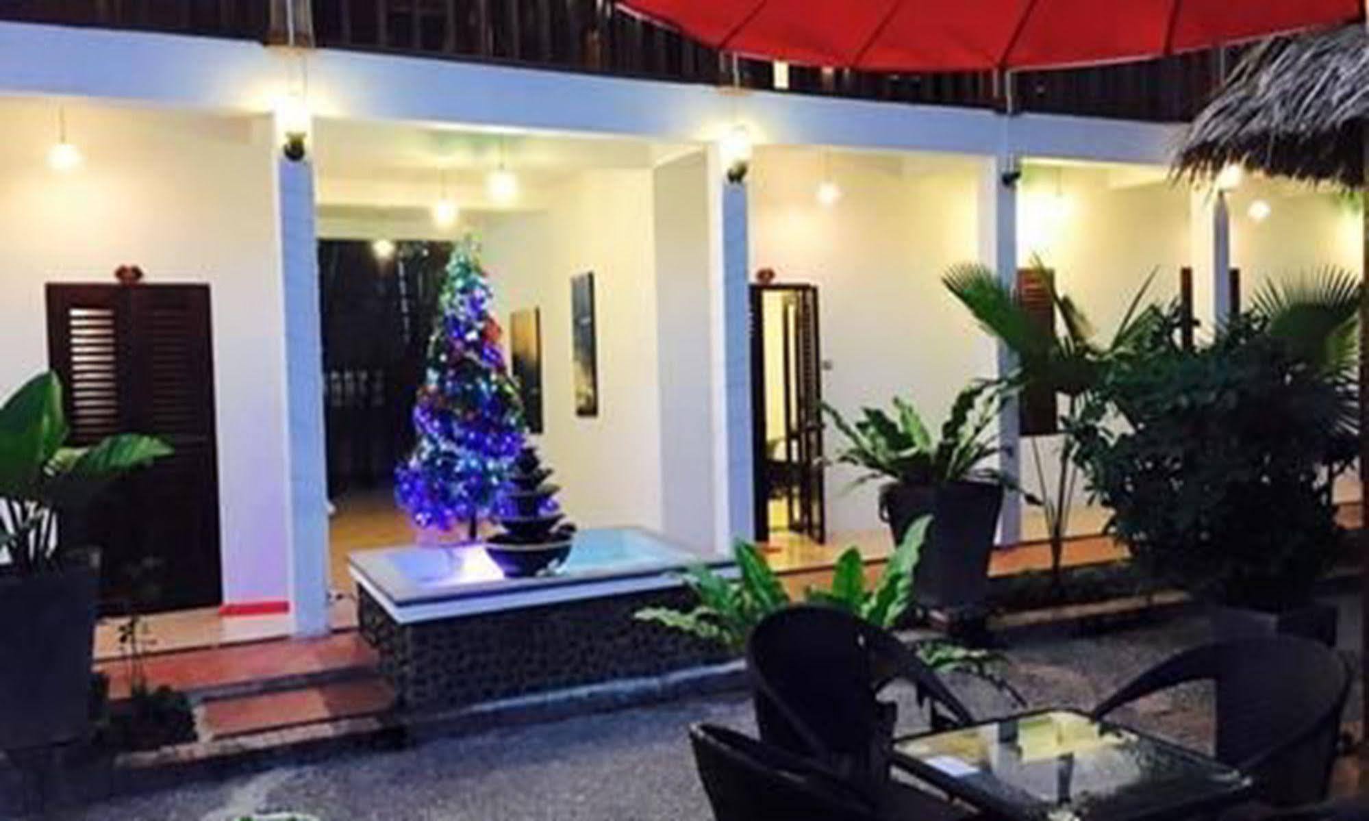 Luang Prabang Oasis Hotel מראה חיצוני תמונה